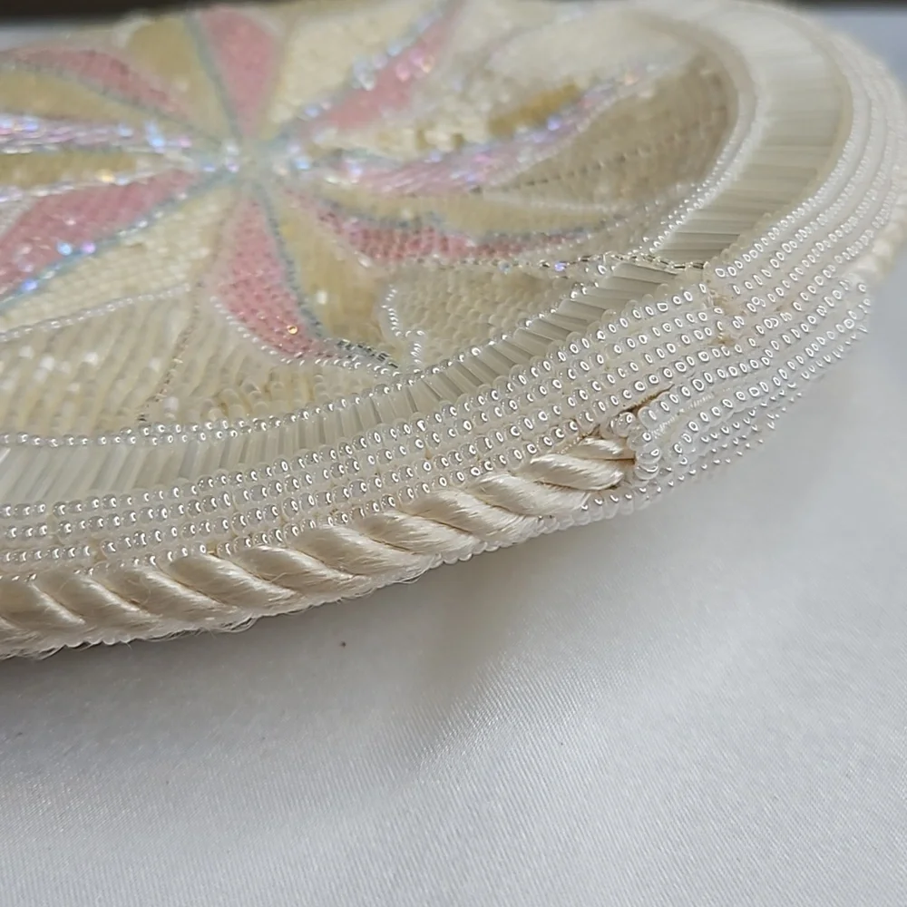 La Regale Vintage Beaded Handbag Round Pink Blue White - Picture 6 of 6